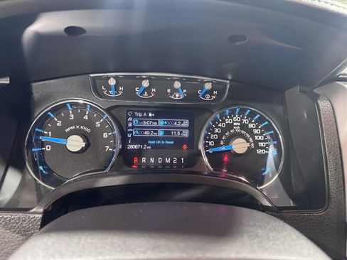 Used 2013 Ford F150 Lariat w/ Luxury Equipment Group image 27