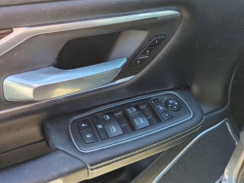 Used 2020 RAM 1500 Laramie RWD image 8