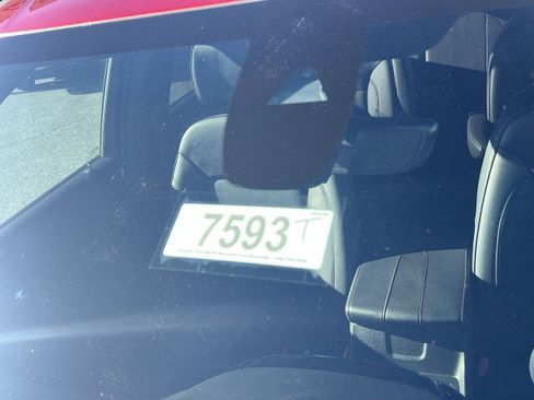 Used 2023 Chevrolet Traverse RS w/ LPO, Cargo Package image 33