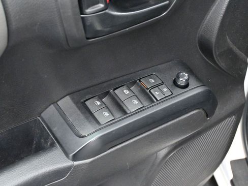 Used 2023 Toyota Tacoma SR image 10