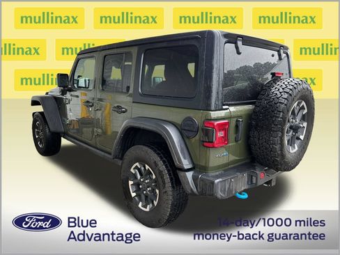 Used 2024 Jeep Wrangler Unlimited Rubicon 4xe AWD/4WD image 3