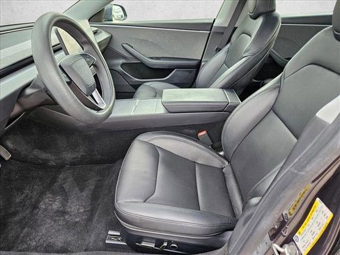 Used 2024 Tesla Model 3 RWD image 17