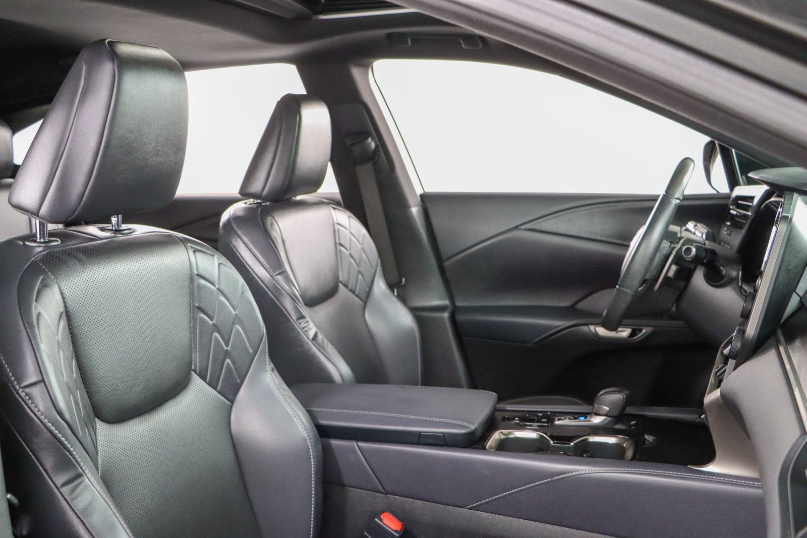 Used 2023 Lexus RX 350 Premium w/ Accessory Package (Z1) FWD image 27