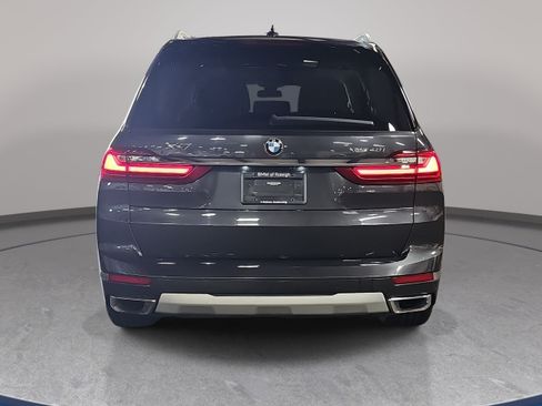 Used 2021 BMW X7 xDrive40i w/ Parking Assistance Package AWD/4WD image 6