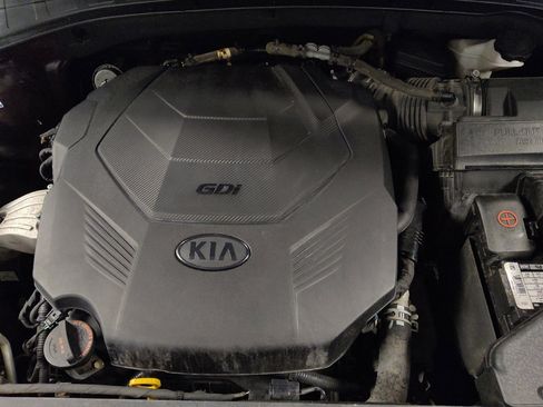 Used 2020 Kia Sorento S FWD image 30