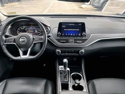 Certified 2024 Nissan Altima 2.5 SR image 15