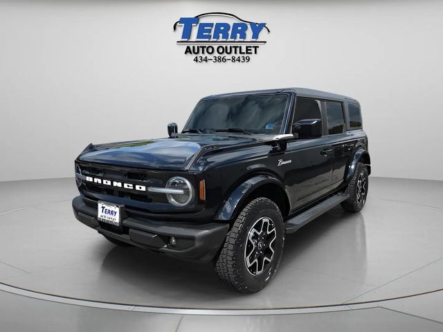 Used 2022 Ford Bronco Outer Banks AWD/4WD image 4