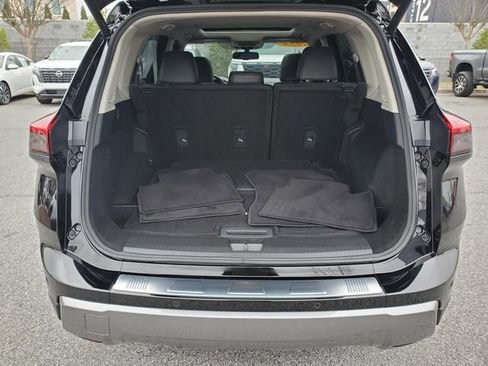 Certified 2024 Nissan Rogue SL w/ SL Premium Package FWD image 11