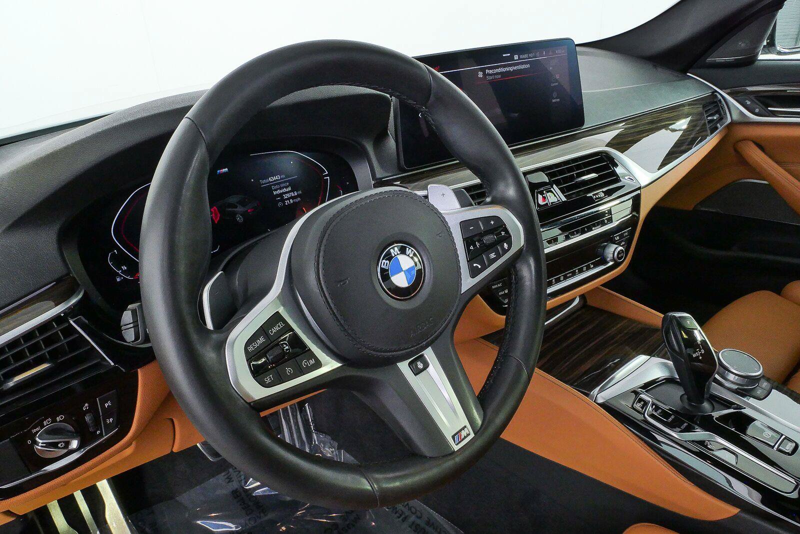 Used 2021 BMW 540i xDrive AWD/4WD image 4