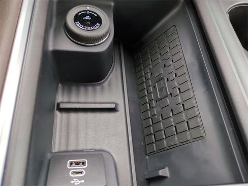 New 2025 Ford Expedition King Ranch image 22