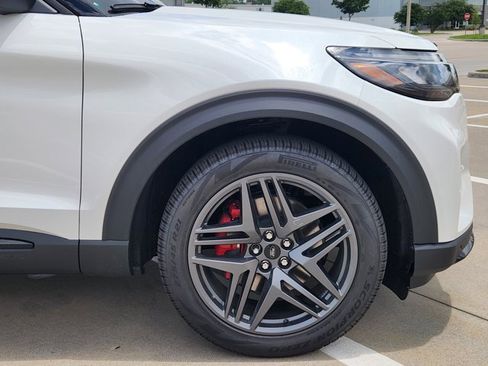 New 2026 Ford Explorer ST w/ Sun And Sound Package AWD/4WD image 5