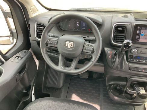 New 2025 RAM ProMaster 3500 w/ Roll-Up Rear Door Package image 18