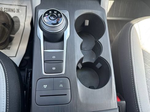 Used 2023 Ford Escape Active AWD/4WD image 29
