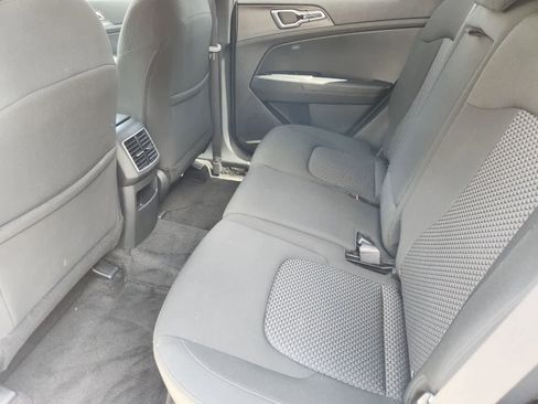 Certified 2025 Kia Sportage LX FWD image 27