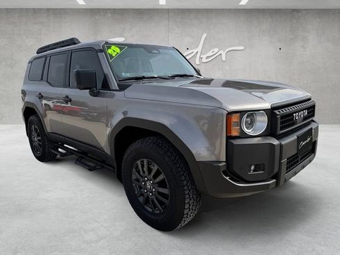 Used 2025 Toyota Land Cruiser image 2