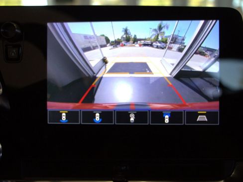 Used 2020 Chevrolet Corvette Stingray Preferred Cpe w/ 2LT Preferred Equipment Group image 31