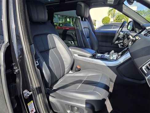 Used 2022 Land Rover Range Rover Sport HSE Silver Edition image 19