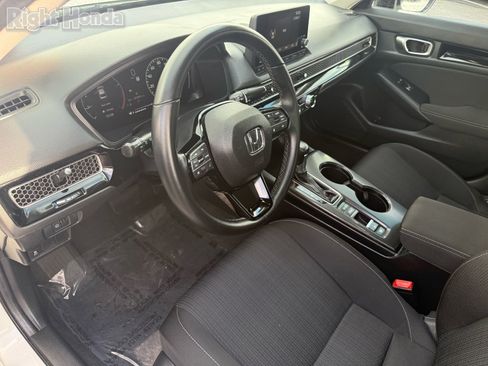 Certified 2024 Honda Civic EX image 11