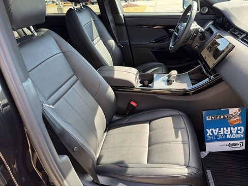 Used 2024 Land Rover Range Rover Evoque Dynamic SE image 21