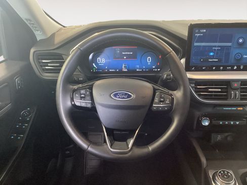 Used 2025 Ford Escape Platinum AWD/4WD image 12