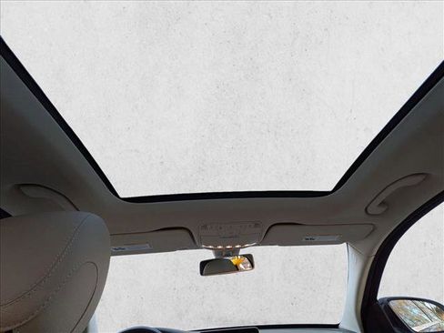 Used 2020 Mercedes-Benz C 300 4MATIC Sedan image 20