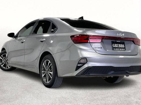 Used 2024 Kia Forte LXS image 11