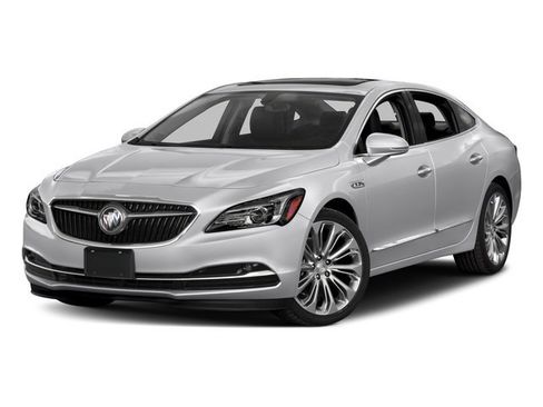 Used 2018 Buick LaCrosse Essence FWD image 4