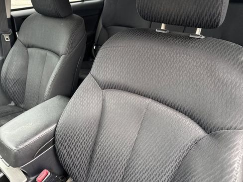 Used 2010 Subaru Outback 2.5i Premium image 13