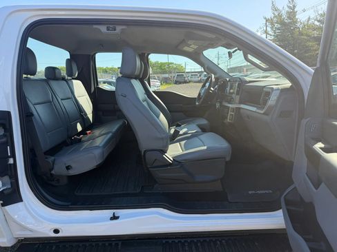 Used 2022 Ford F150 XL w/ Equipment Group 101A High AWD/4WD image 29