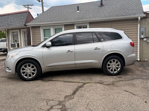 Used 2014 Buick Enclave Leather AWD/4WD image 3