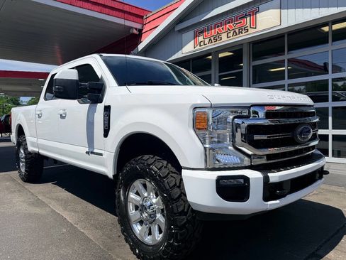 Used 2021 Ford F250 Lariat w/ Lariat Value Package AWD/4WD image 14
