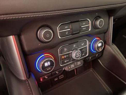 Used 2023 Chevrolet Tahoe Z71 image 33