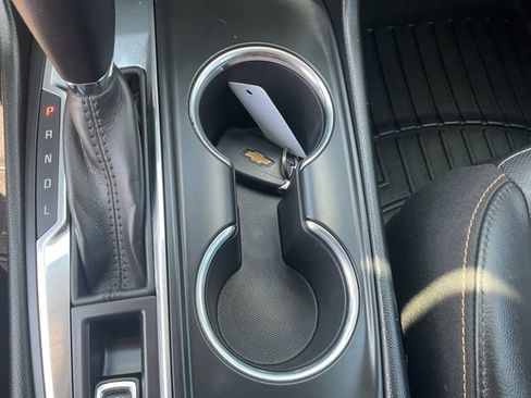 Used 2019 Chevrolet Equinox Premier FWD image 20