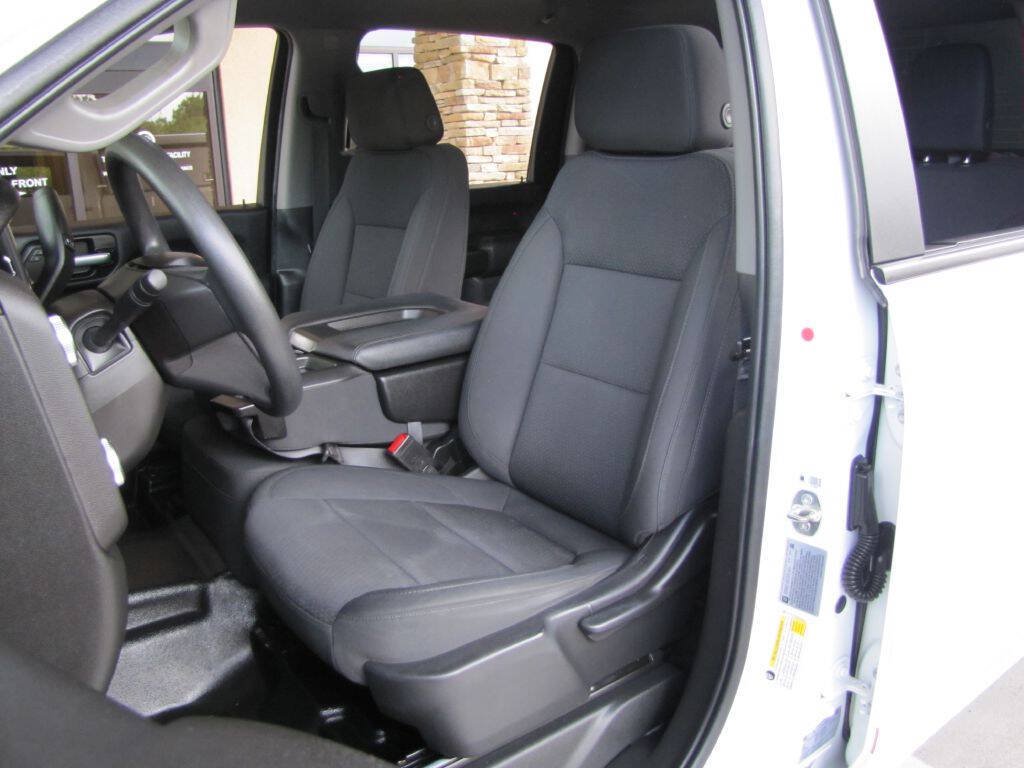 Used 2021 GMC Sierra 2500 4x4 Crew Cab w/ Convenience Package image 15