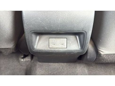 Used 2024 Toyota Corolla LE FWD image 18