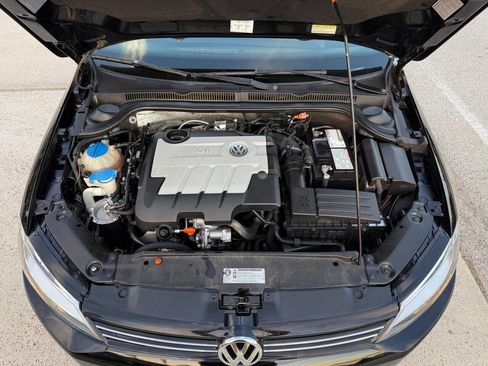 Used 2012 Volkswagen Jetta TDI image 21