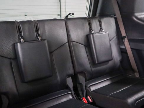 Used 2024 Lexus GX 550 w/ Accessory Package (2T) AWD/4WD image 32