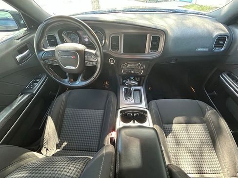Used 2023 Dodge Charger SXT image 10