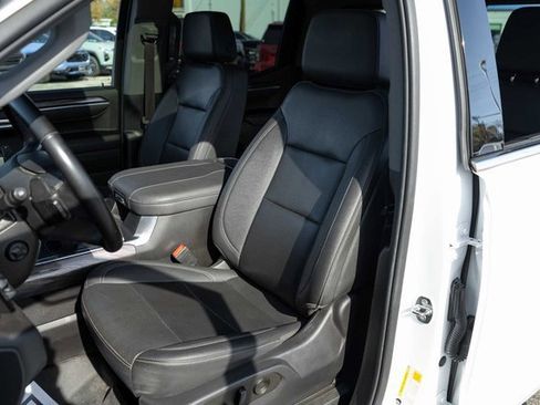 Used 2023 Chevrolet Silverado 1500 LTZ w/ LTZ Premium Package image 12