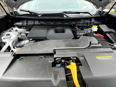 New 2025 Nissan Murano SL image 16