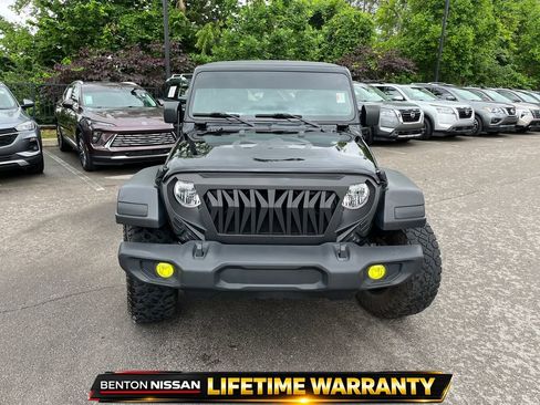 Used 2023 Jeep Wrangler Sport AWD/4WD image 10