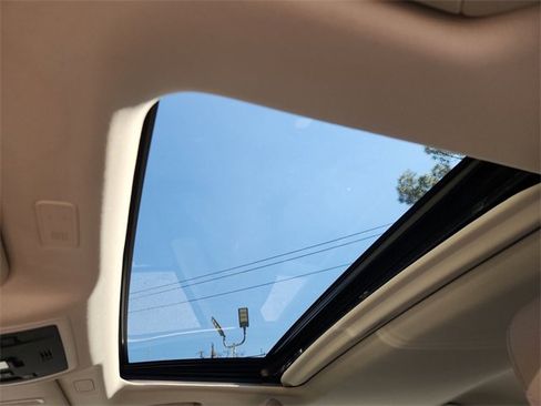 Used 2020 Lexus ES 350 w/ Premium Package image 19