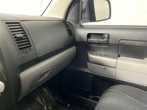 Used 2011 Toyota Tundra 2WD Double Cab image 20