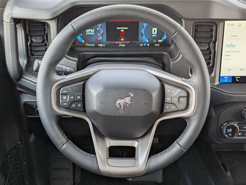 New 2026 Ford Bronco Badlands AWD/4WD image 10