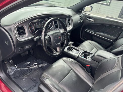 Used 2020 Dodge Charger SXT w/ Plus Group RWD image 12