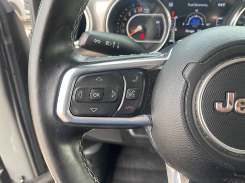 Used 2021 Jeep Gladiator Overland AWD/4WD image 25