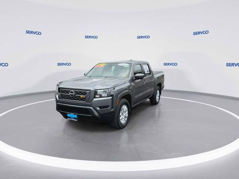 Used 2022 Nissan Frontier SV w/ Technology Package RWD image 3