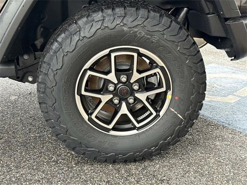 New 2026 Jeep Wrangler Unlimited Rubicon image 35