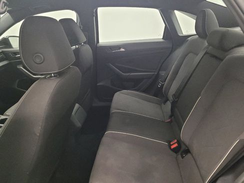 Used 2025 Volkswagen Jetta Sport FWD image 18