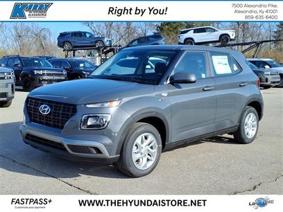 New 2026 Hyundai Venue SE